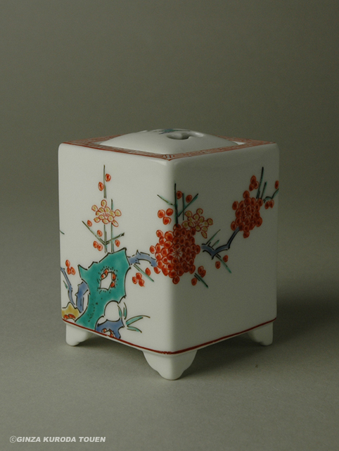 Kakiemon Sakaida xiii: Incense burner, Nigoshide type | GINZA 