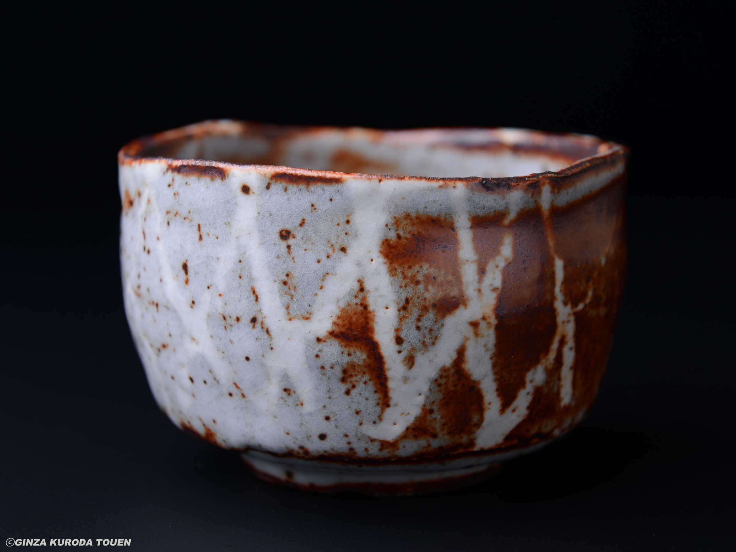 Rosanjin Kitaoji: Tea bowl, Shino type