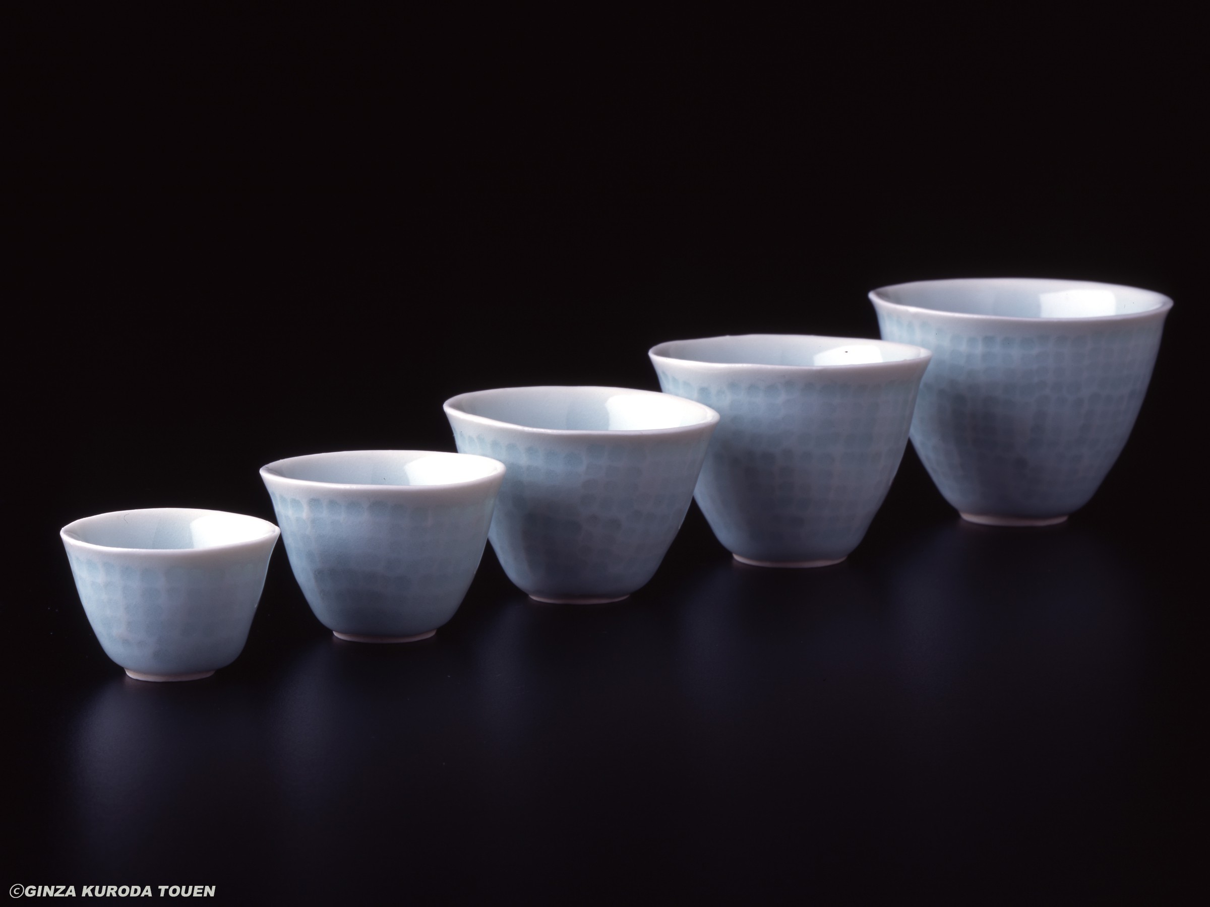 Osamu Suzuki: A set of sake cups