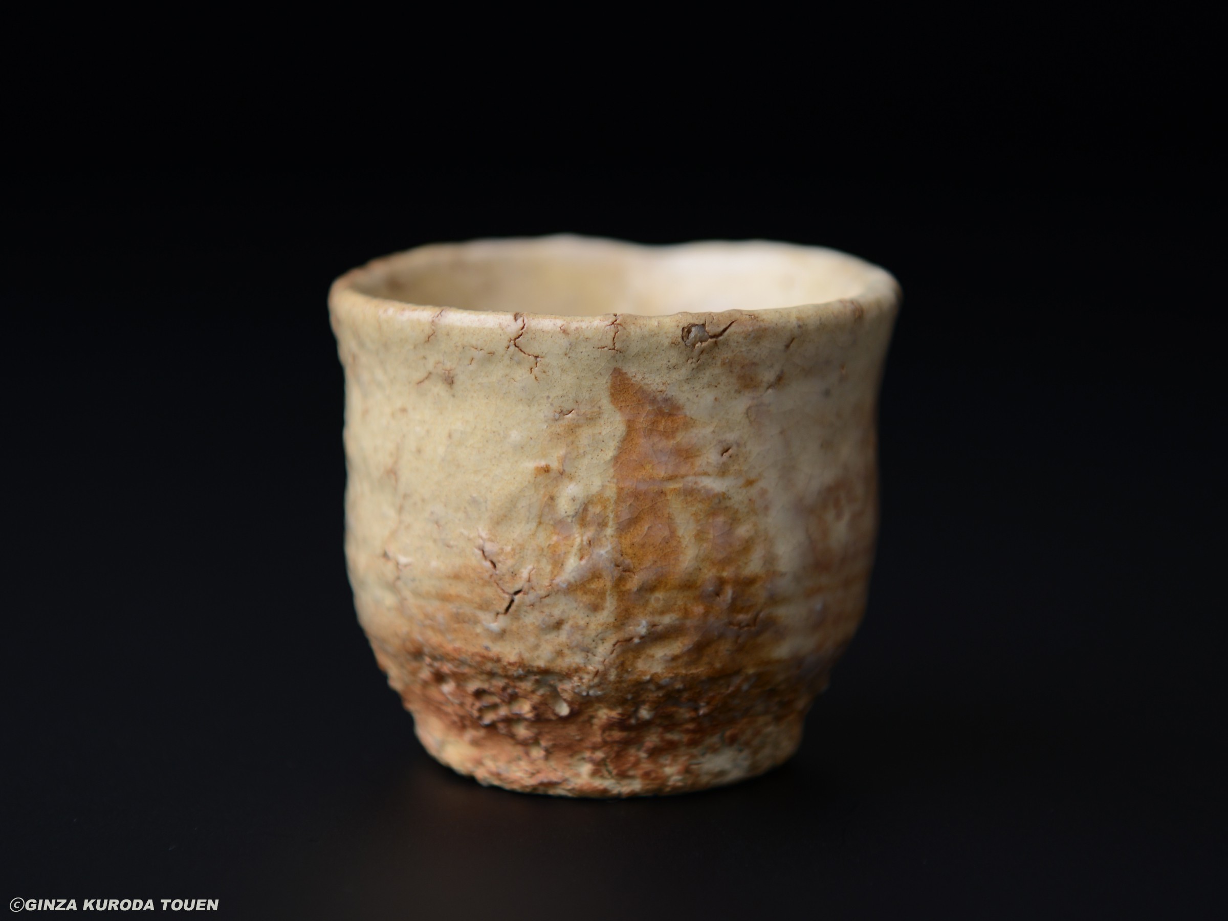 Kyuwa Miwa: Sake cup, Hagi type | GINZA KURODA TOUEN