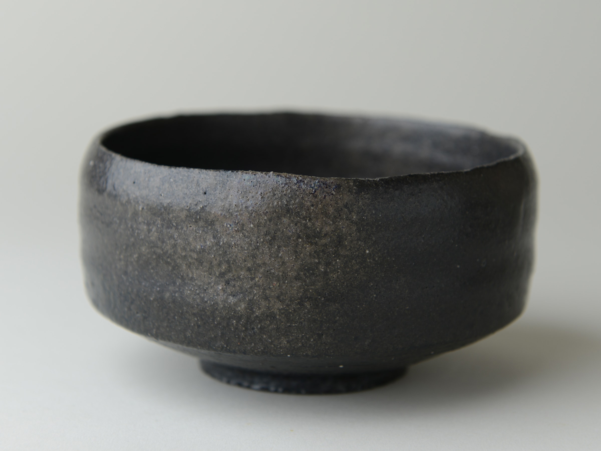 Shoji Kamoda : Tea bowl, Black glaze